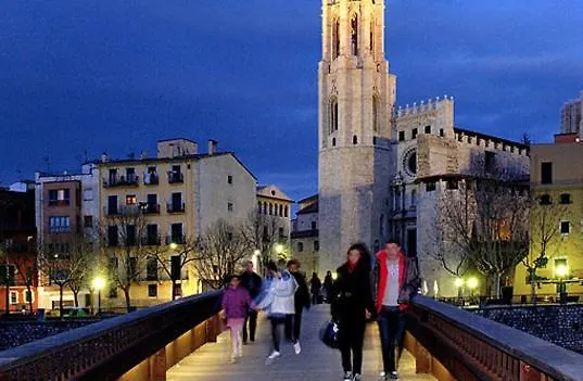 Apartamento Con Encanto Y Terraza En Barri Vell De Girona, El Cul De La Lleona 0*, Girona